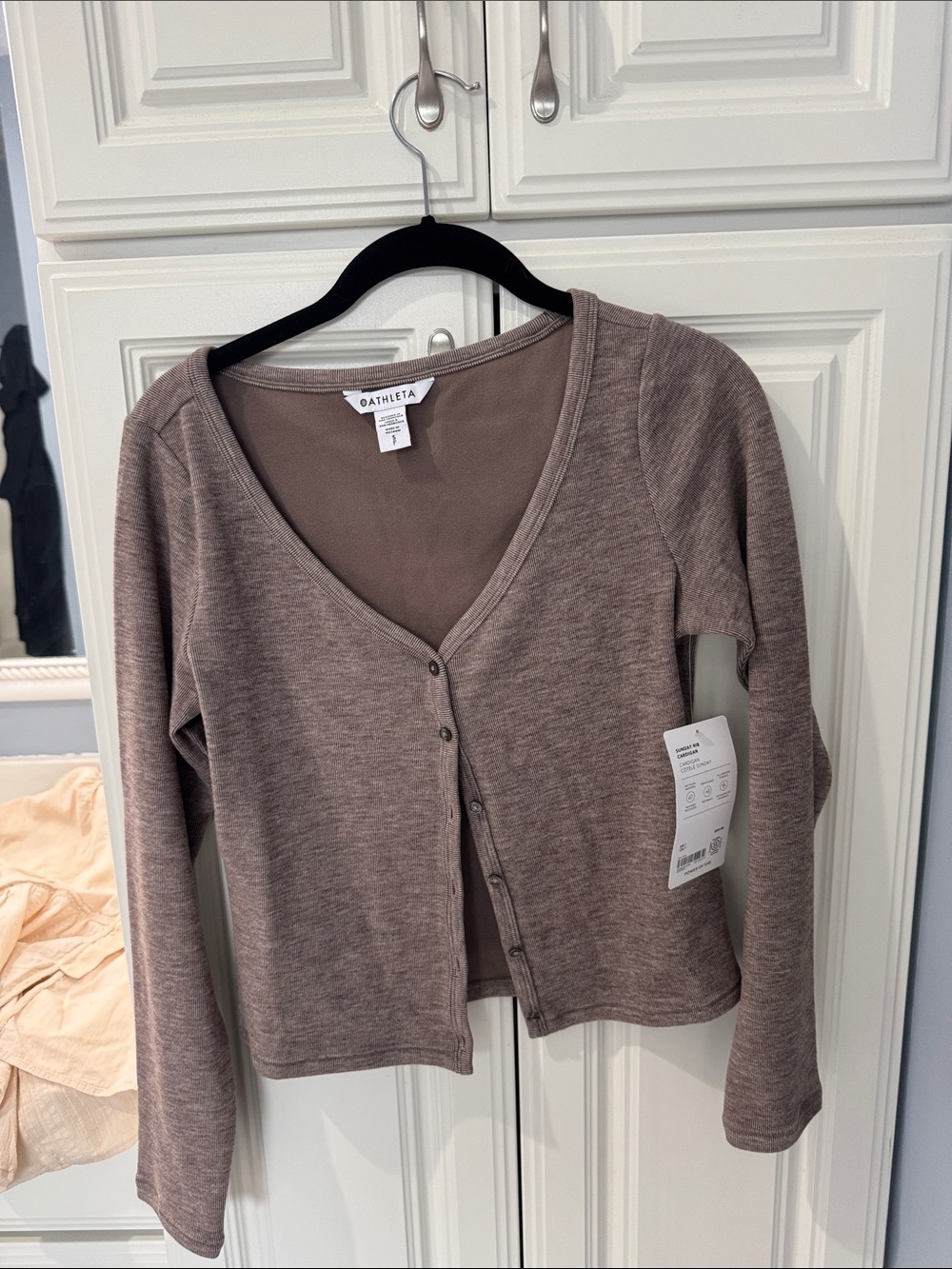 Athleta Taupe Button-Front V-Neck Cardigan NWT sz S
